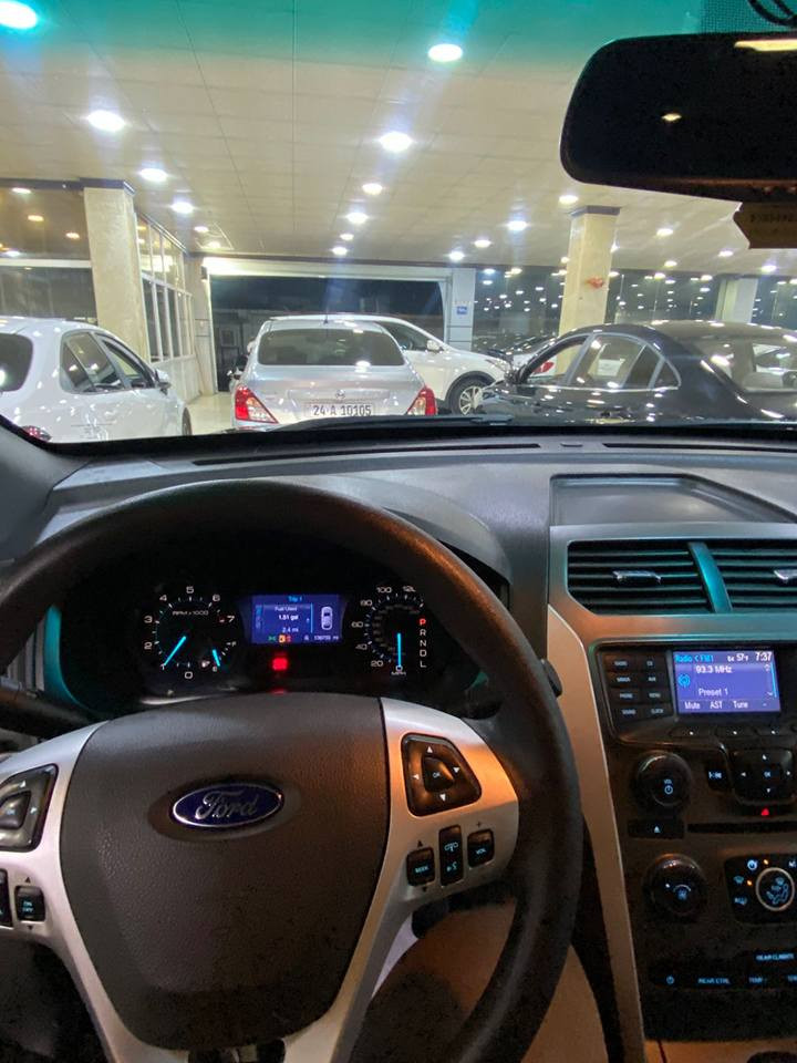 سيارا فورد اكسبلورر موديل 2013 سيارا بلا صبخ  شرط على وضع شركه برغي ما مفتوح  كير محرك إرباك  كلها شرط   سعر سياره 132$ مجال قليل رقم سنوي جديد باسمي للاستفسار *********** رقم واتساب  مكان سيارا دهوك معرض بانوراما 2... دهوك, العراق
