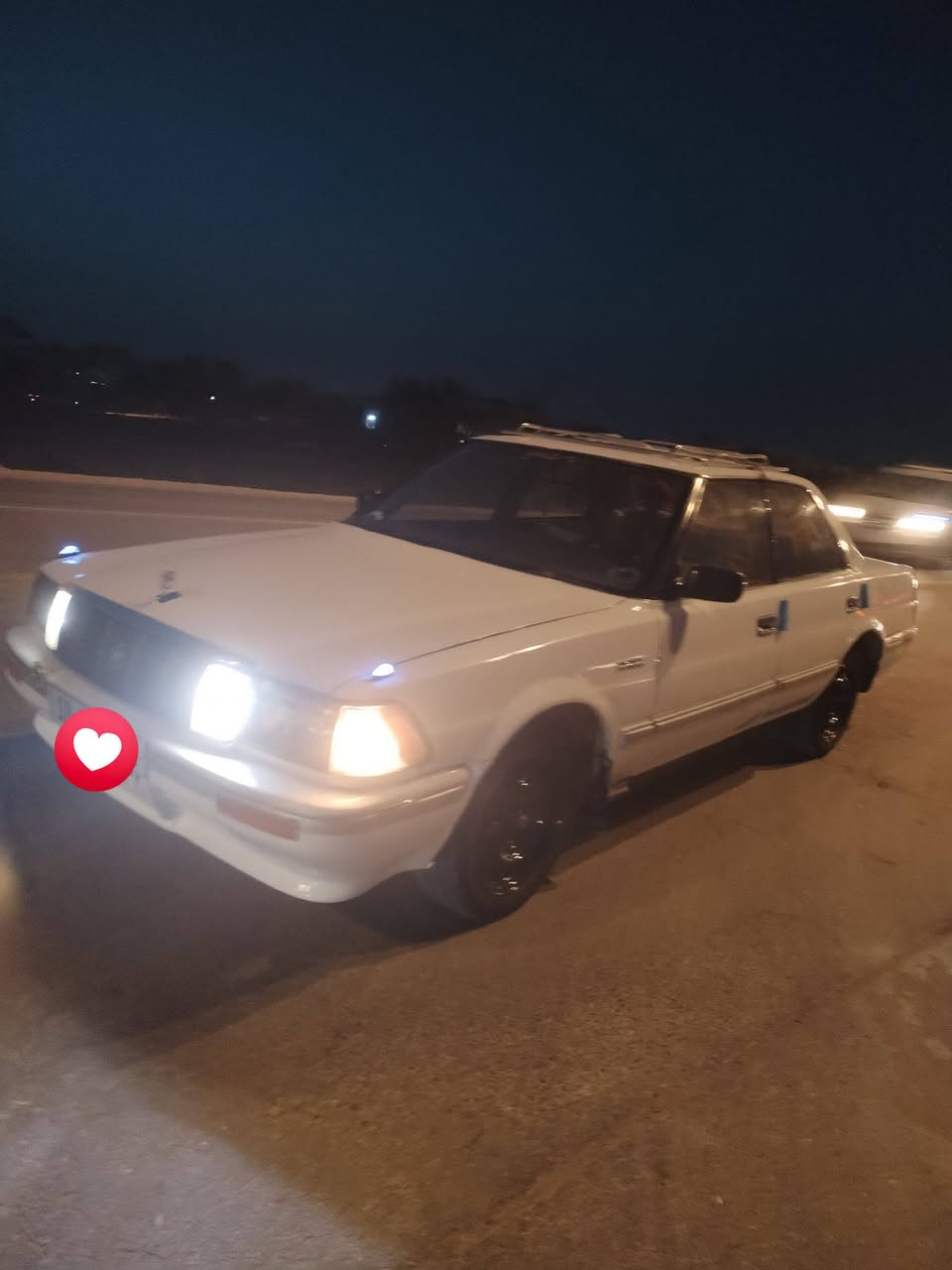 سلام عليكم شباب هارتوب موديل 91مكينه وكير جدد سوبايه ستيل ويل فلس تخم تاير تبريد شغال صبغ عام جماليه السعر 45 وبيه مجال بيع فقط مكاني حله تليفون *********** 🫡
