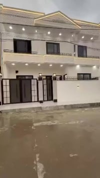 حي الملايين الاولى • ١٢٠م • ٤ غرف