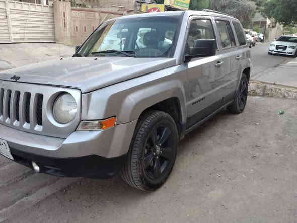 السلام عليكم جيب باتريوت ٢٠١٥ رقم بغداد سنويه ٢٦ سياره نظيفه اي نقص مابيهه محرك كير تبريد صدر مكفول مكينه ٢٠٠٠ اقتصادي عارظهه ١١٥٠٠ وبيها مجال الاتصال على الرقم ***********
