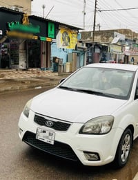 ريو ٢٠١١ • موتور ١٫٤ • خبطه صندوق