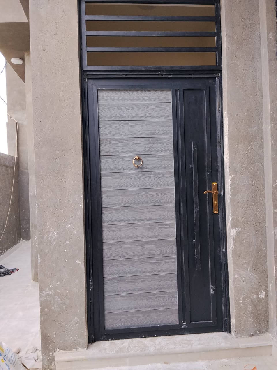 حدادة الفن محمد الحداد
كافة أعمال الحدادة وبأسعار مناسبة أبواب شبابيك محجرات سقائف مراجيح واجهات وكل أعمال الحدادة
السماوة تقاطع الصياغ
واتساب او اتصال ***********
