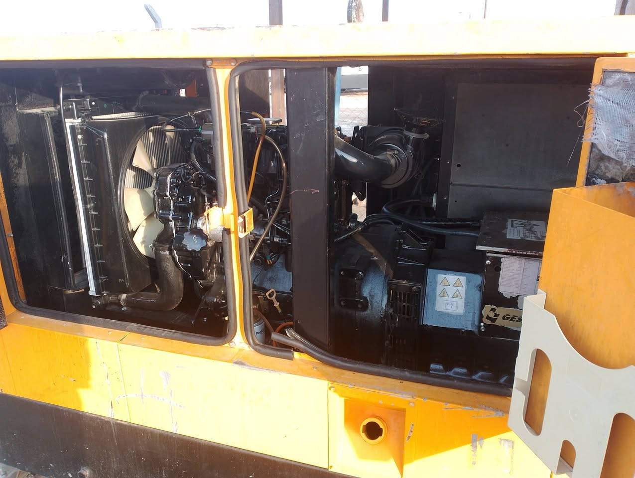 بيركنز مكينة 3سلندر  استندر لاتبخير ولاتنقيص جاهزه
راس توليد 33 كيفي بلادي  ستامفورد مضلع
مكاني ميسان المشرح 
***********
***********
