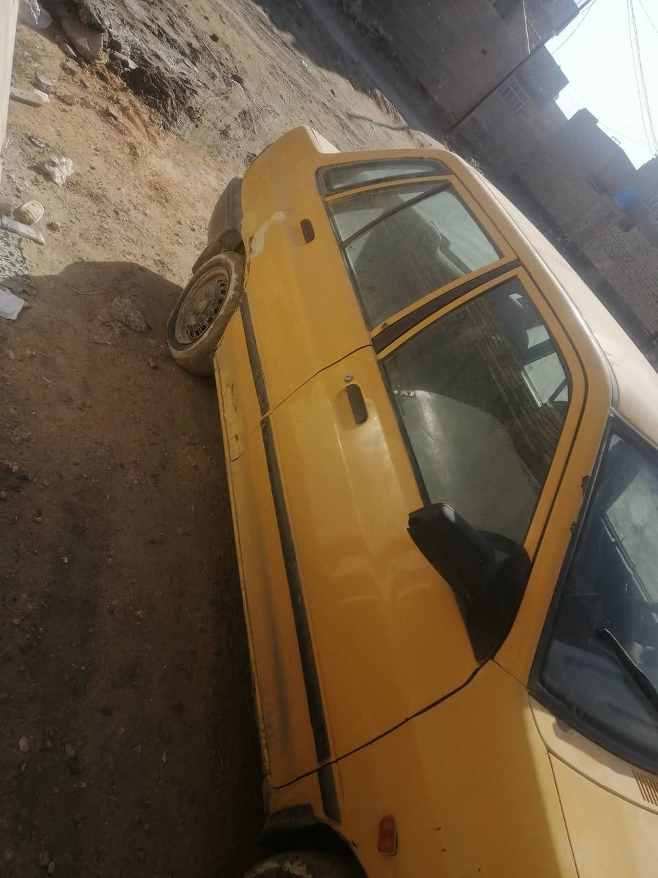 السلام عليكم سياره سايبه للبيع موديل 12 مكينه جديده حداديه جديده شواصي نظاف مكاني حله نادر ثالثه رقم الموبيل ***********خاص ماجاوب لسعر 10وبيه مجال
