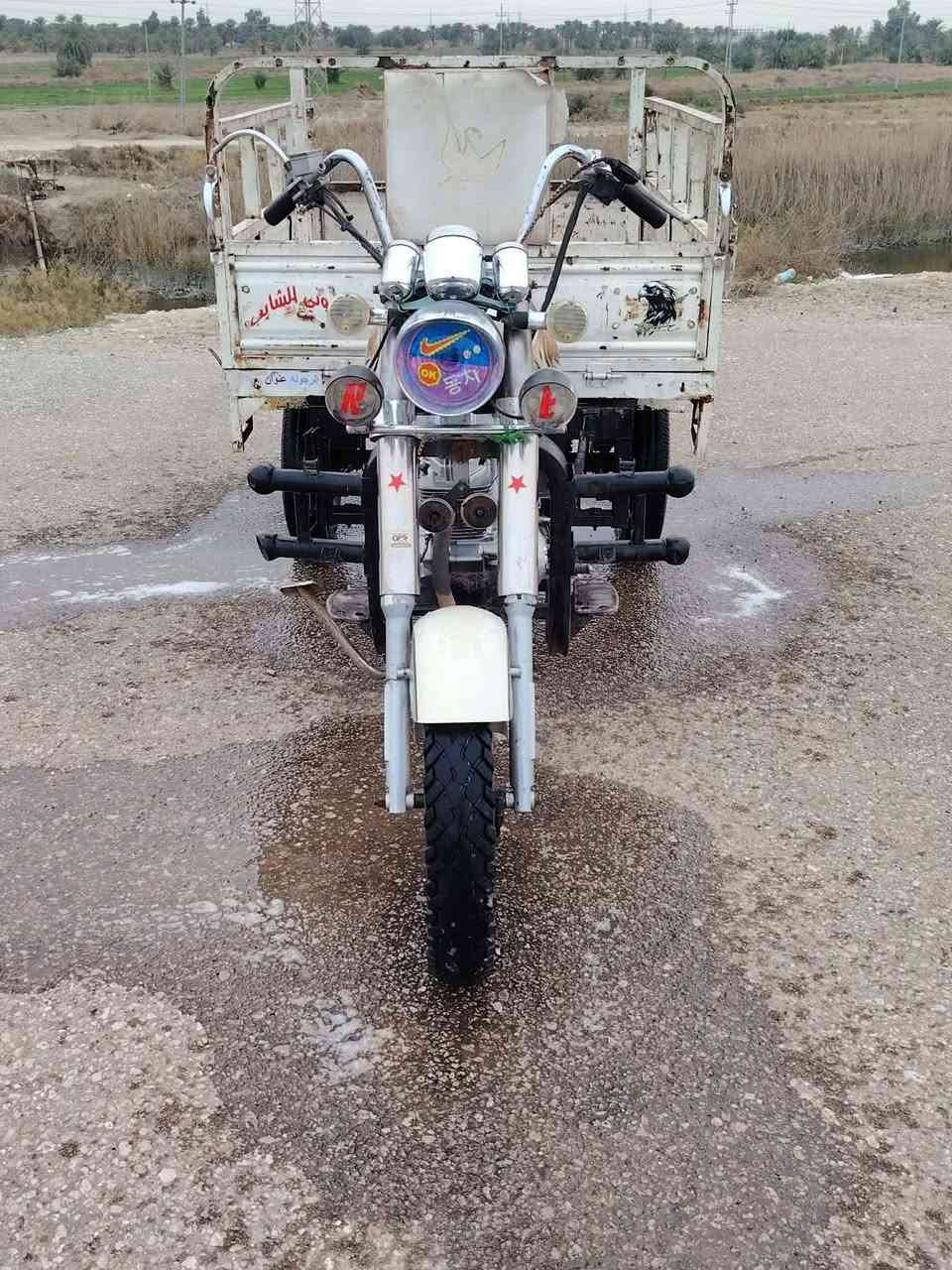 السلام عليكم ستوته البيع مديل 2007 كلك كلك كهرباء شغاله تايرات جديد شلعه فول محرك 23   اكسن جديده ستوته حلوه ونضيفه مكان ديوانية غماس السعر 850 وبيه مجال هاذه رقمي للتواصل ***********
