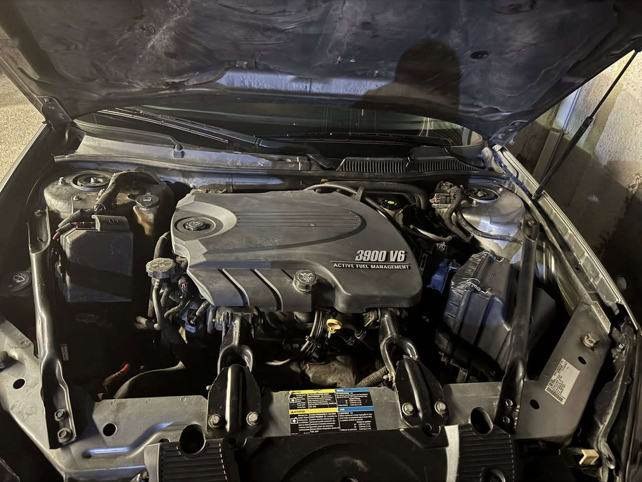 السلام عليكم 
امبالا 
موديل:2009
فائت:LTZ
ماشيه:173ميل
الموصفات
جلد
سلايد 
تحكم ستيرن
تشغيل عن بعد 
شاشه
تدفاء كشنات
سستم صوت Boosمع الدمام بلادي
السياره مسويلها ادمه كامله مابيها كل نقص الضفيره بلاديه قاعدة فيوزات بلاديه كلشي بالسياره بلادي داخله كلين صار بيها صبغ باب و جاملغ بدون حادث اثر شخوط و صور قبل الصبغ موجوده مابيها كل نقص 
تحويل ثاني يوم 
السعر 102وبيها مجال بسيط 
***********
