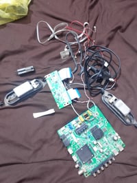 كارت مال شاشه حجم 43 كامل هوه وكارت مال انترنيت بس بدون ريمون السعر 60...