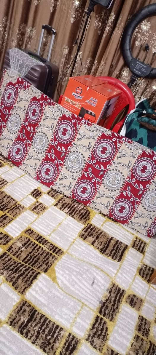 من رخصت الادمن جلسات عربيه كويتي جديد العنوان القرنه خلف كلية التربيه هاتف *********** السعر 325
