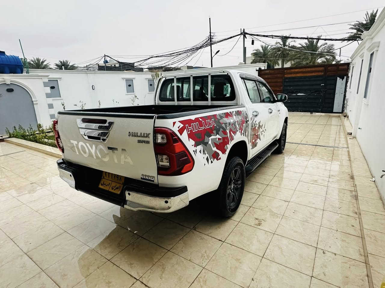 سلام عليكم بيكم تي اردي البيع
رقم أربيل تحويل ثاني يوم 
سياره كفاله عامه من الصبغ ومن البارد 
محرك 6 سلندر 🚀 
شحن وياير ليس 
كشنات حار بارد 
كامره دواره 
مري شفط 
ميحتاج كتب الماصفات معروفه موصفاتها 
السعر 335 وبيها مجال جدن بصيط 
سونار مرفق ويا المنشور سياره علا وضع الشركه ستخدام شخص واحد 
العنوان بغداد الدوره البعيثه 
الهاتف ***********
