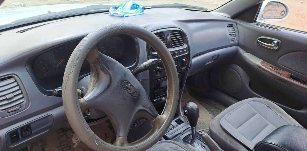 سوناتا موديل 2000 بأسمي،مشروع وطني تحويل بنفس اليوم،رقم انكليزي،تبريد شغال،حدادية جيدة،بلادي،٤ سلندر،السعر
ب٤٥ وبيها مجال للشراي والاتصال على هذا الرقم ***********
