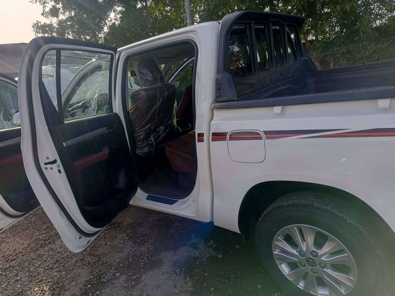 سلام عليكم ورحمة
 بيكم للبيع مكفوله كفاله عامه ماشيه 5000 سعر$ 333مكانها ابو غريب خان ضاري  
***********بيه وتساب
