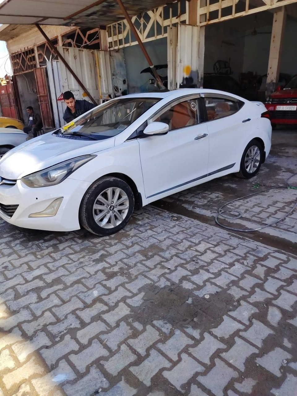 السلام عليكم
للبيع النترا ٢٠١٦
وارد خليجي مكينه ١٨٠٠ كفالة
فول مواصفات
فتحة بانوراما
مري شفط
كامرة
تحكم ستيرنك
غرفة نضيفة.     . عنوان الكوت مركز 
للاستفسار اتصال فقط
***********
