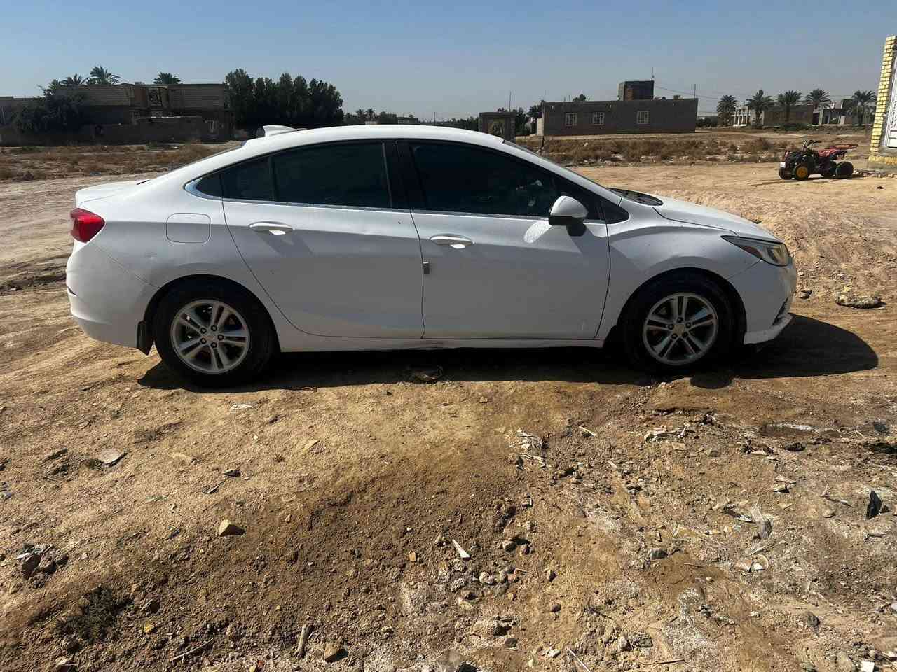 السلام عليكم للبيع او المراوس شوفلرليت كروز موديل موديل 2018وارد امريكي بيه جاملغ وبنيد والباقي كفاله من الضربه والصبغ سياره جاهزه كفاله عامه كير مكينه حداديه كهربائيات تخم تاير تبريد تدفه تحويل مباشر ثاني يوم
السعر 100وبيه مجال المكان الناصريه 
***********
