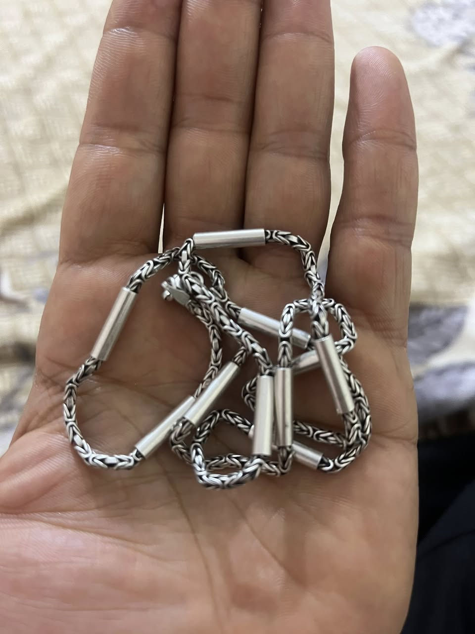 فضه خالصه 925 الوزن 31 غرام الغرام 4 الف ناصريه مركز توصيل موجود جميع المحافضات


**إذا كنت صاحب هذا الإعلان وتريد حذفه لأي سبب، رجاءا أرسل رسالة إلى الدعم الفني**