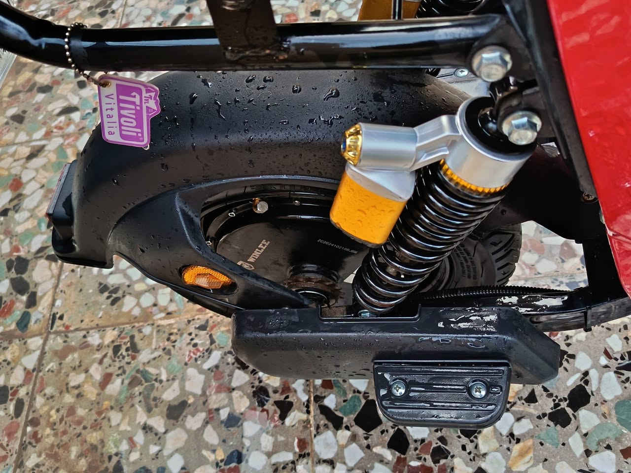 ❤السلام عليكم ❤
دراجة للبيع R8 2026 مستعملة 3 أشهر فقط بطاريات جدد السرعة الحقيقة 70 الدراجة بيها نظام بگ و بيها دي جي الدراجة جديدة الرقم ***********واتساب ❤
