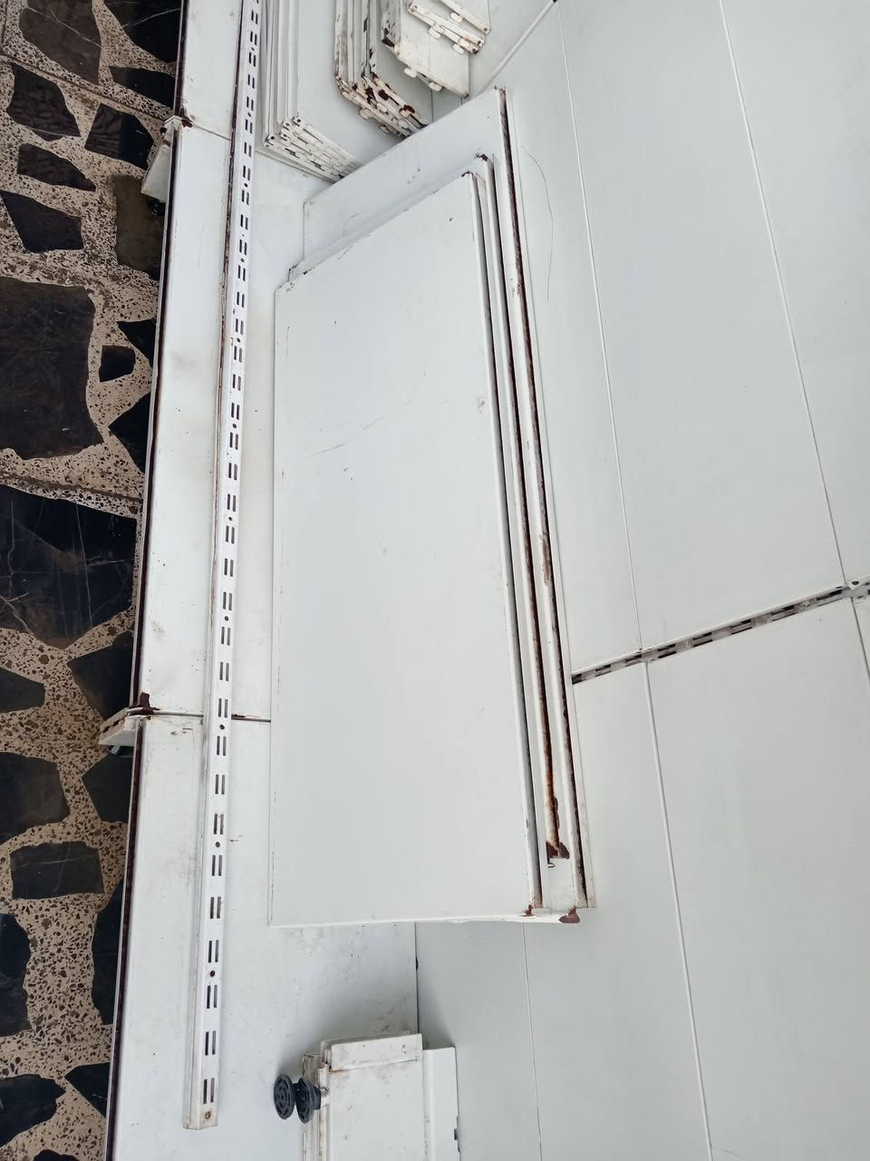 سلام عليكم للبيع بسعر مناسب
7709217061
