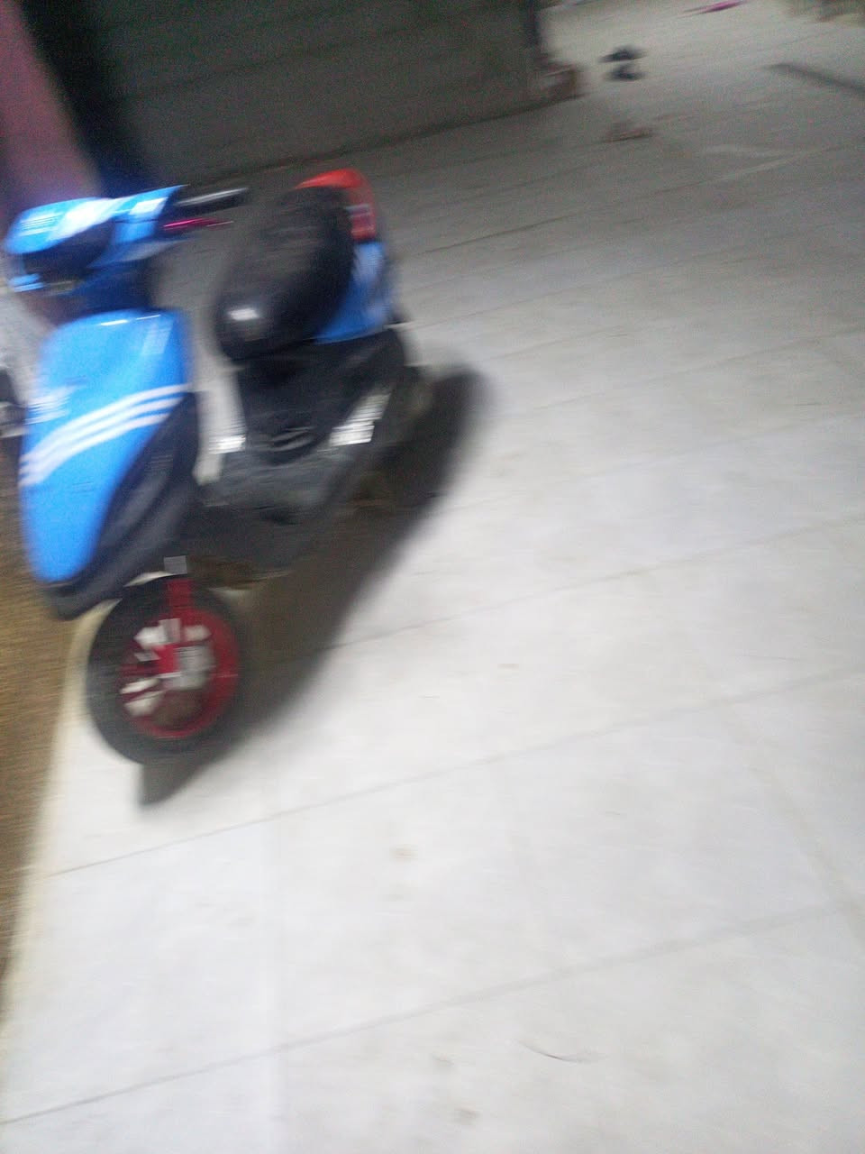 دراجه مزوده 55 كلجات رياضي سعر 400 وبيها مجال
المكان بغداد الورديه  رقم الواتساب ***********
