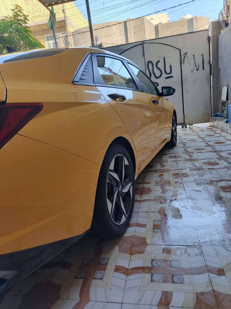 السلام عليكم النترا موديل 23 حادثه جاملغ وبنيد مبدلات واهي قاعدتت دبل واضحه بصوره بارد فقط وخشم البرانكيت هم بيه تصليح بصيط وبل حوض بارد وقبق جنطه بيه تعمير واهاذه رقم شاصي مصفرة هيه وغرامات رقم سياره بغداد بسمي تحويل ثاني يوم للعلم سياره بيه منظومة غاز  *********** مكان سياره ذي قار مركز  سعر 145
