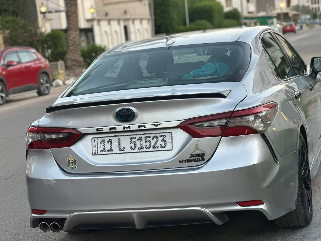 السلام عليكم... كامري ٢٠٢٢ وارد امريكي هايبرد حادثها موضح بالصور.. Xse  بدون فتحة... بصمة تبريد قطعتين... كشن السايق كهرباء بكلايت ليد.. دوسات ترحيب... ماشية ٦٩ الف... بدون اي دواخل رقم بغداد باسمي 
بحالة جيدة جدا ومتعوب عليها... وبالخير عالياخذها مكان السيارة بغداد اليرموك قرب ساحة قحطان السعر ١٥٨ ... 
الاتصال على الرقم ***********
