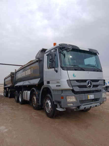 للبيع اكتروز قاطرة ومقطورة راس وعربانة جيئف كير كهربائي موديل 2008 معلاية ١٧ السيارة كبانهة ٢٢ طن الفارغ 
***********
