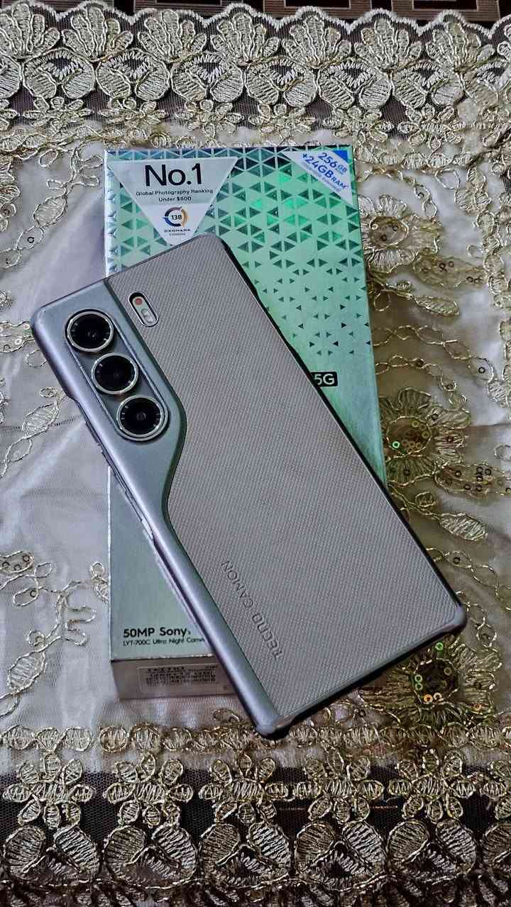 📱 تيكنو كامون 40 برو 5G
💾 الذاكرة: 256GB
🧠 الرام: 12GB
✨ الجهاز نظيف وكامل مكمل
⏳ الاستخدام: أقل من شهرين
🔒 خالي من الأعطال – شرط
📦 البيع فقط السعر خاص
📍 الموقع: النجف الأشرف
📲 للتواصل: خاص / واتساب


**إذا كنت صاحب هذا الإعلان وتريد حذفه لأي سبب، رجاءا أرسل رسالة إلى الدعم الفني**