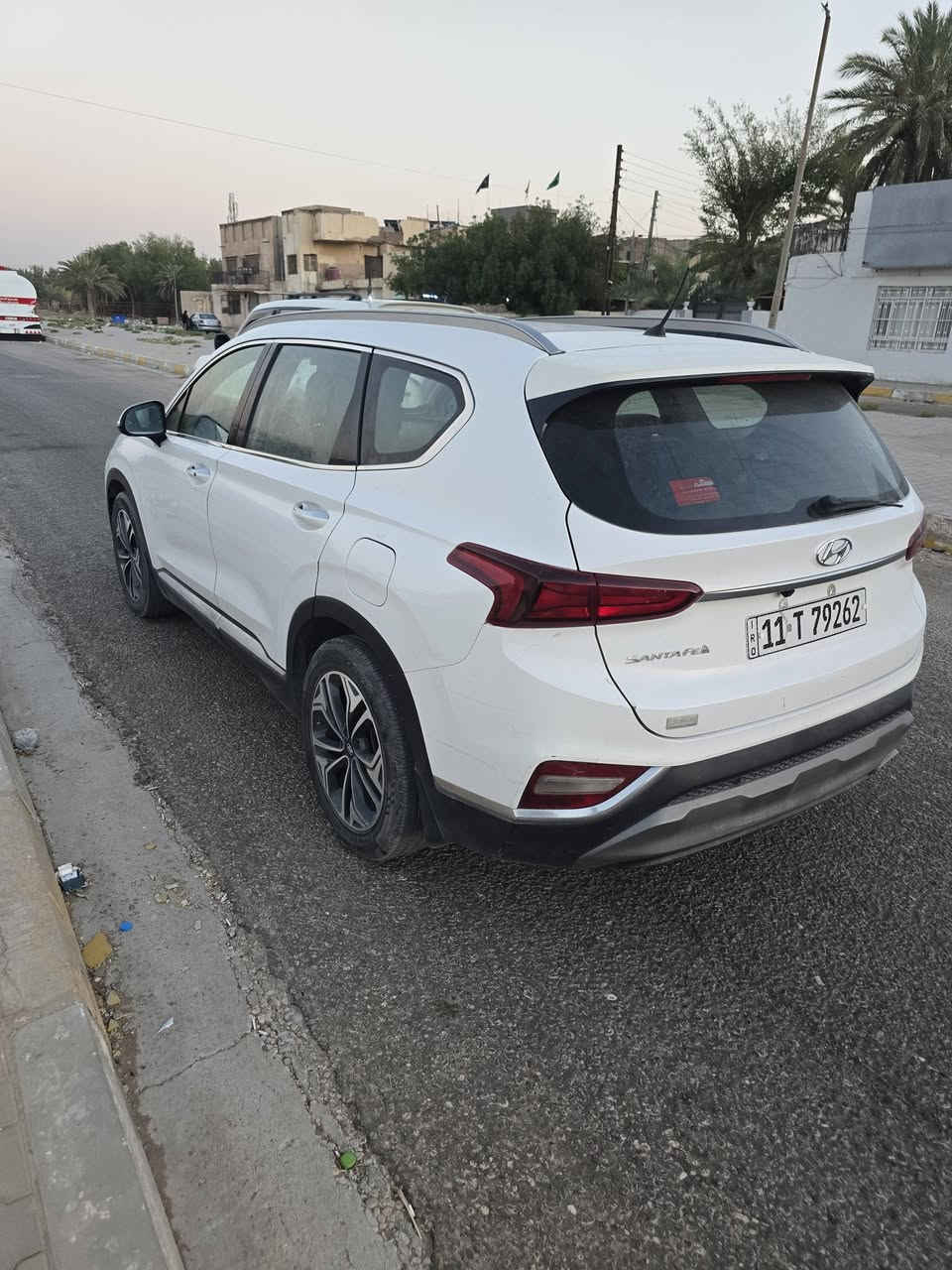 سنتافي موديل ٢٠١٩ خليجي
فول مواصفات محرك وكير كفاله
تخم تاير اربعه راكم محرك ٢٠٠٠ دوش
مكفوله من صبغ والتبديل بيه باردات بصيطه 
اخوان مكلف بنشر مكان سياره كربلاء حي تحدي
صاحب رقم سياره 
***********
