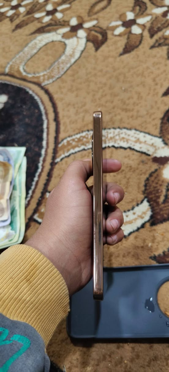 هونر اكس9d جهاز نضافة100٪جهاز شرط شحن يطول 3ايام الجهاز فقط بدون ملحقات السعر 350
الرقم ***********
