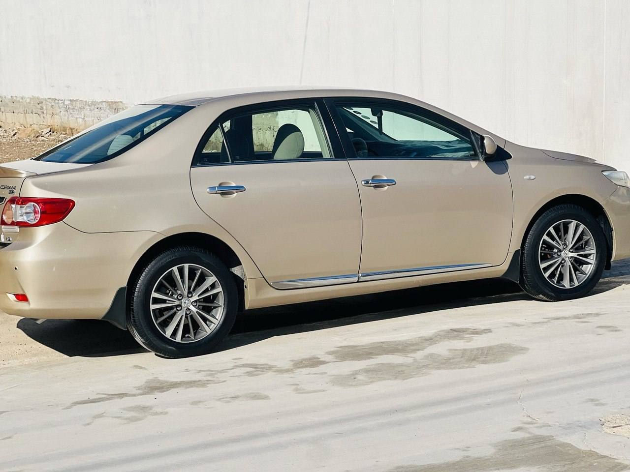 ﷽
کرولا خلیجی مودیل2012 
مکینە کبیر هزە رقم سنویە جدید 
کوبون بنزین موجود بسمی سیارە حیل جدید
من دعامیە لل دعامیە بـشرت  
فقط قطعتین فقط کلیر اوروپا 
مڪان .کرکوک 
رقم. ***********
سعر .126  مجال قلیل
