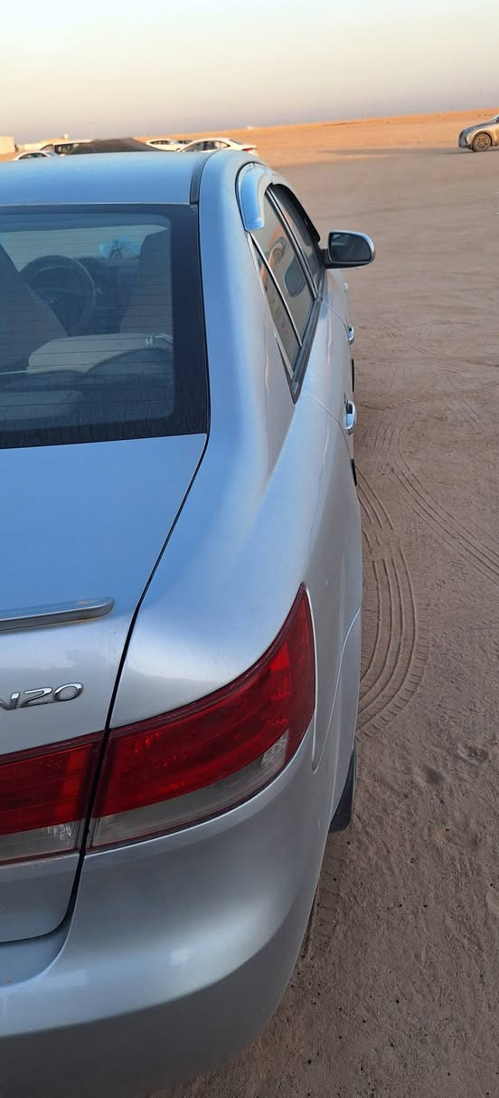 سلام عليكم سوناتا البيع ورد كوري موديل ٢٠٠٨ سعرها ٩٠ وبيها مجال قليل مكانها بغداد مجمع بسماية تصل وتدلل  ٧٨٠١٣٤١٣١٣
***********
