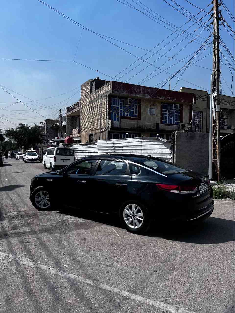 سلام عليكم 
اوبتيما 2016 fe+
رقم سليمانيه الدولي باسمي
مواصفات مري شفط وقلاب عند البك
اشاير مري
كشن سايق كهرباء+خزن وضعيتين
مرايه تعتيم 
حساسات جانبيه وخلفيه 
كامره دواره 
وباقي المواصفات المعروفه ضرر فقط بنيد سطحي يعني قطعه وحده صبغ
وصور الحادث مرفقه
السعر 132
للاستفسار *********** واتساب او انصال بغداد, العراق
