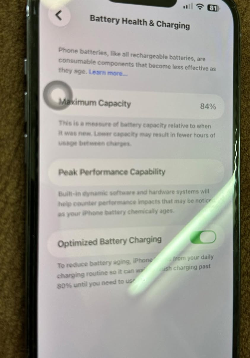 السلام عليكم
ايفون 13 برو ماكس 

بطاريه🔋84 بلادي

ذاكره 128

نموذج m

نضافة 100‎/100

شخط واحد ماكو بل جهاز 

مكفول كفاله عامه من فتح وتصليح

السعر / 680 وبي مجال بسيط

العنوان / بغداد زيونة

للتواصل *********** تفضل خاص
