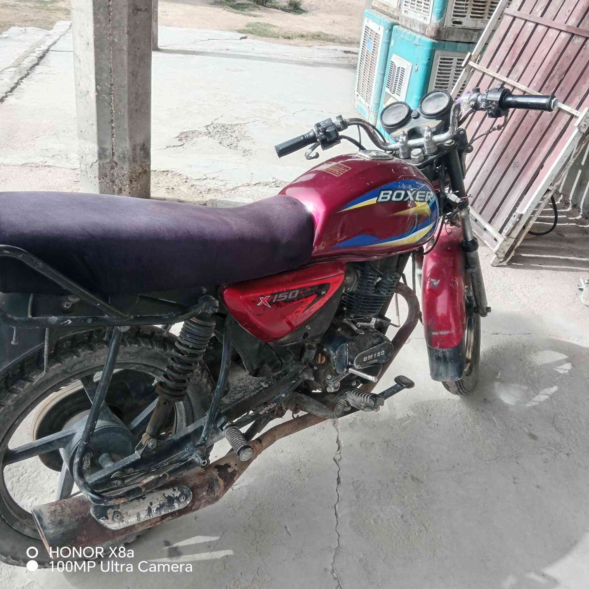 بوكسر البيع موديل ٢٠ كلك سعر ٤٥٠ وبيه مجال مكاني اللطيفيه وهاذه رقمي *********** و
