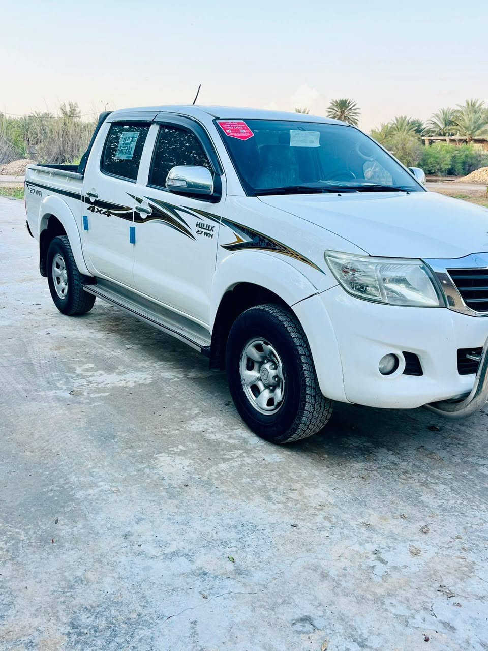 يا الله سلام عليكم 
للبيع تيوتا هايلوكس فور ويل موديل 2014 
وارد سعودي كير عادي سياره كفاله عامه 
كير محرك صدر وره وكدام تخم تاير سياره ما 
تصرف عليها الف رقم شمالي سنويه ل27 
تريد وكاله تريد تحويل سعر 195 وبيها مجال قليل 
عنوان واسط صويره شحيميه 
***********

