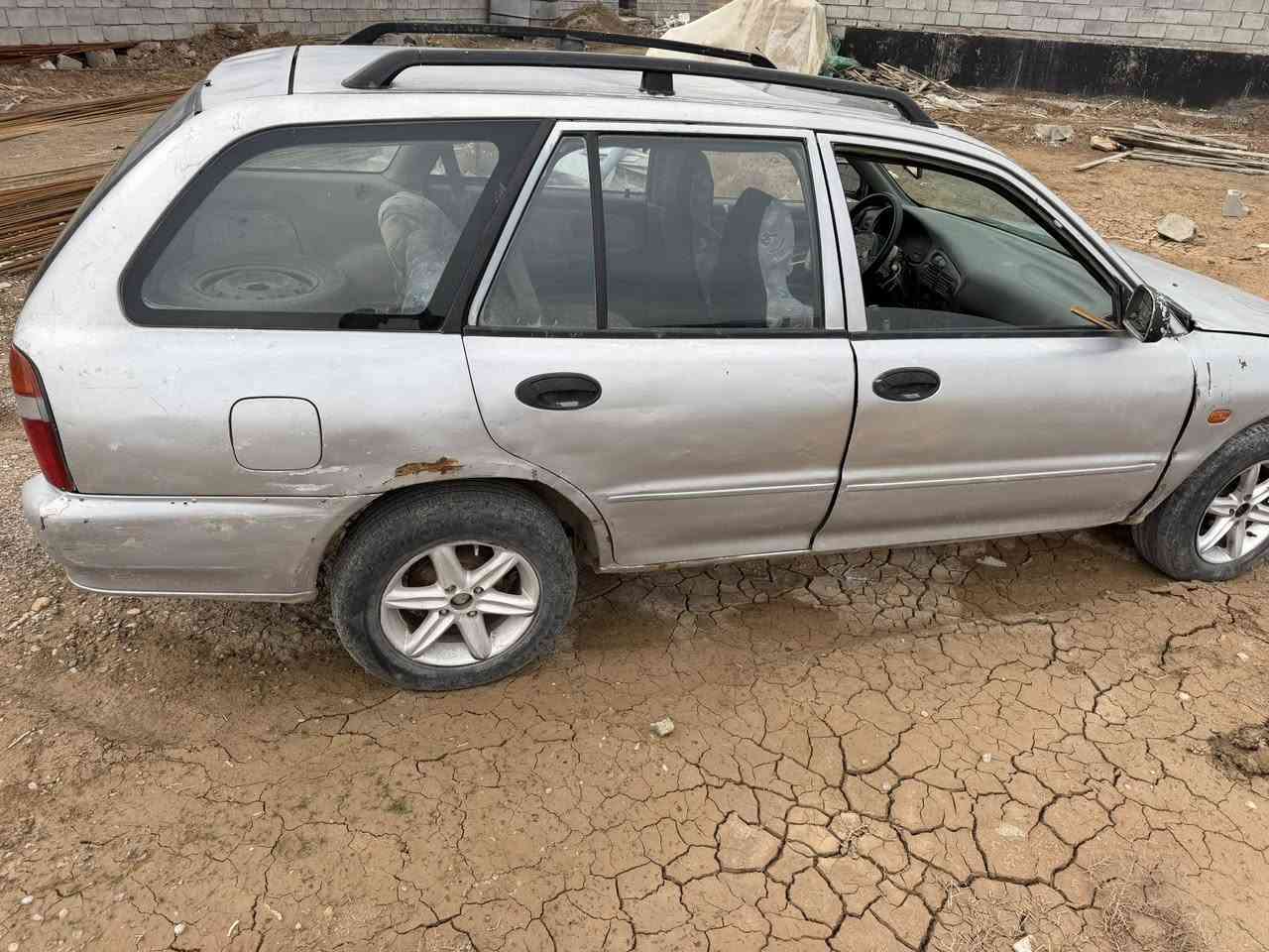 ميسيبوشي للبيع السعر ١٠ أوراق طرف ثالث كير مكينه مكفولات تايرات تعبانه كابريتر تعبان صدر نص عمر السياره فقط وكاله تصير بيها *********** مكان
