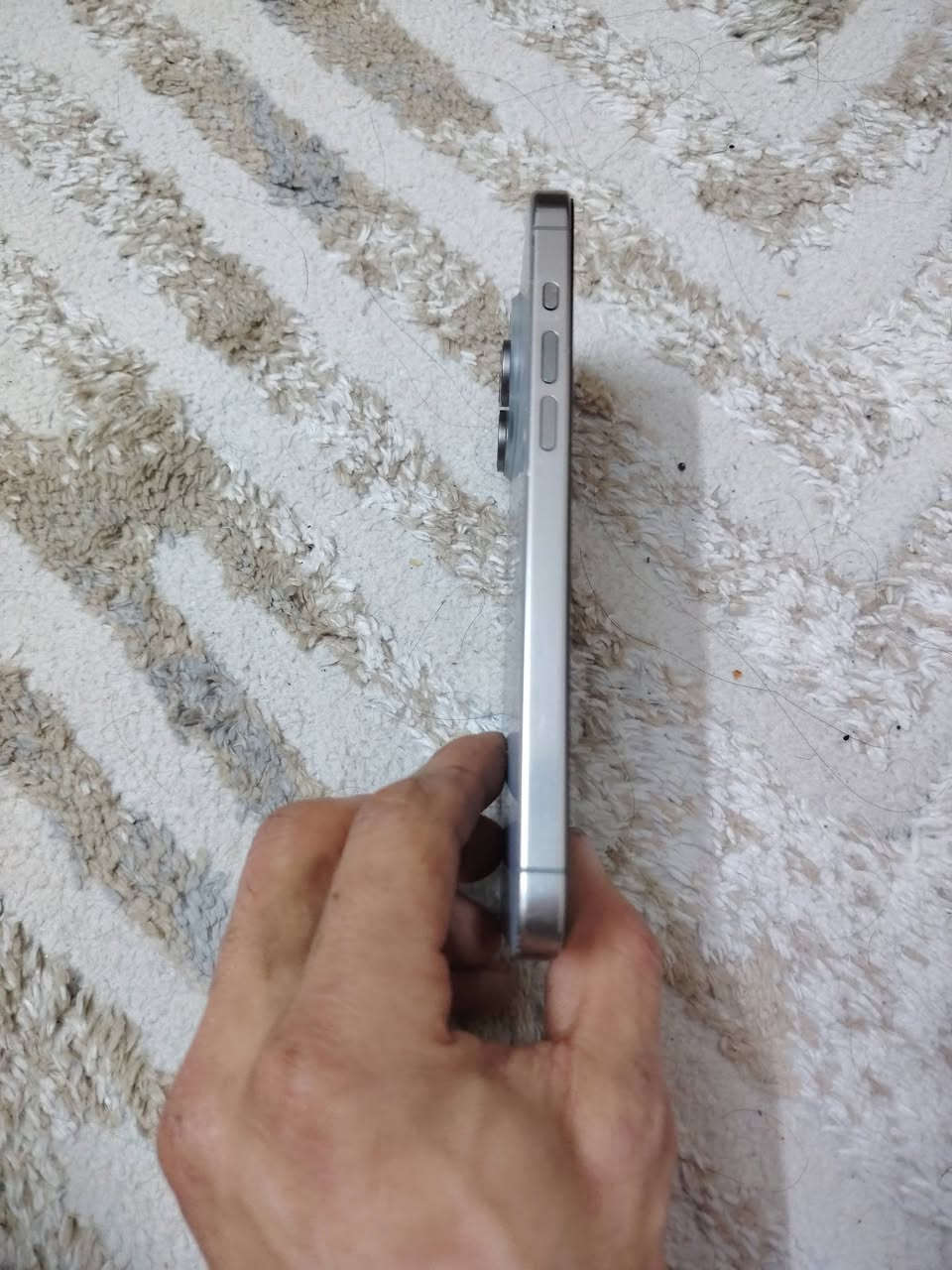 سلام عليكم
ايفون 15برو ماكس
موبايل بس ضهر مكسور
امريكي الذاكره 256
دبل سيم
مشحون ٥٢٠
بطاريه ٩٠
والسعر ٧٢٥ وبيها مجال قليل
الرقم ***********
