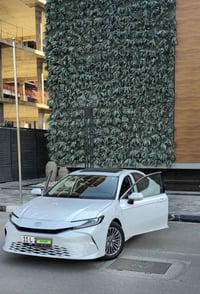 تيوتا كامرى زيرو موديل 2025 بحالة الزيرو  تحويل مباشر رقم بغداد كاميرا...