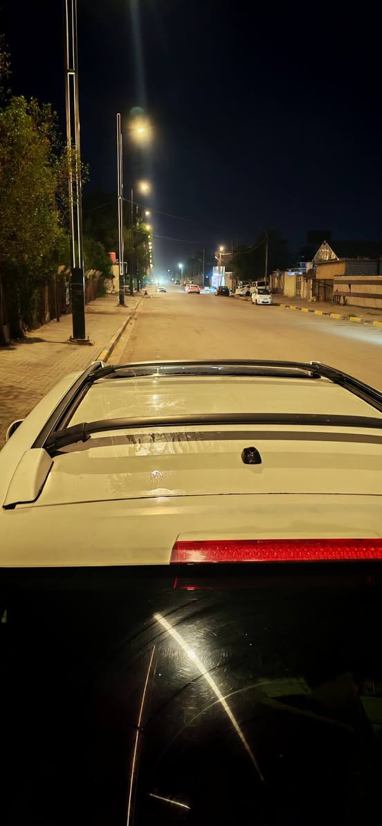 سلام عليكم سنتافي 2009 خليجي بدون صبغ 6 سلندر بيهه فقط طخات مثل ماموضحات بلصور مستعجل ع بيعتهه لغرض البناء
***********
*********** البصرة, العراق
