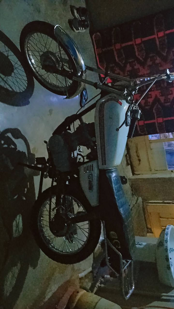 ماطور نامي للبيع لا صرف لا بخار بشرط ماطور حلو مرتب
قفله قفله بدون معامله170 الف ***********
