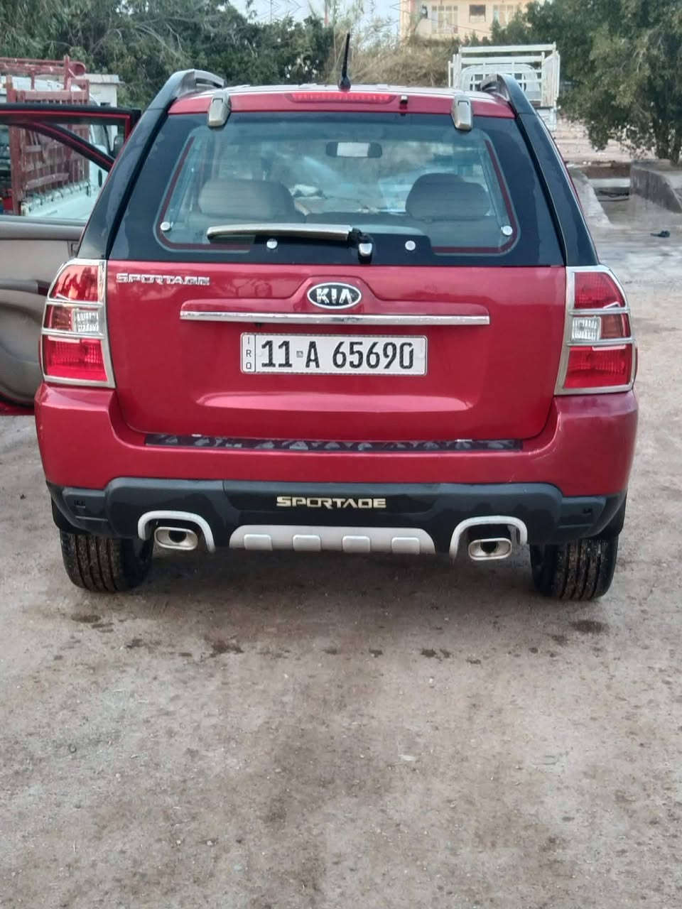 سلام عليكم ورحمة الله وبركاته كياسبوتج للبيع م٢٠٠٩كفاله عامه السونارمرفق مع الصورمكينه ٢٠٠٠دوش خليجي مكان السياره عماره والشرعي عماره السعر١٢٠اي استفسارع الرقم***********
