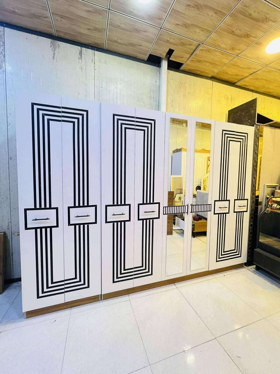 غرفة. تركي. نضام. ابواب.  ٧قطع. كوالتي. عالي 650 بس. واصل. كول. مناطق بغداد


**إذا كنت صاحب هذا الإعلان وتريد حذفه لأي سبب، رجاءا أرسل رسالة إلى الدعم الفني**