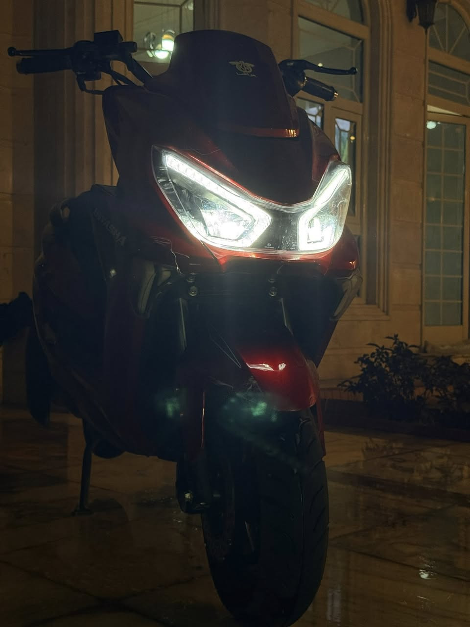 السلام عليكم دراجة هواشا صيني محرك ياماها الدراجة قطعها صيني بس المكينة هندي الله شاهد من اخذتها لحد الان المكينة ما بيها شي ولا مفتوحة غير بس لتبديل الدهن وافولها بس محسن ومرات سوبر شلعتها تخبل دراجة بمعنا الكلمة 
محركها 150cc ياماها 
مديل الدراجة 2023
الدراجة ماشية 36،000
ماخذها ب 1،400،000 زيرو قبل سنه 
وحاليا ويه صعود الكمرك الجديد اذا تريد زيرو صار 1،600،000 

المهم ما اطول عليكم 
سعر الدراجة بالخاص حته محد يكسر بسعر الثاني الشراي يتفضل خاص واني حاضر 

ملاحظةالدراجة بيها حادث بسيط بالكفر الامامي 
وبيها شخطات بالكفر هم بس خفيفة كلش الباقي كلشي ما بيها مضمونة !


**إذا كنت صاحب هذا الإعلان وتريد حذفه لأي سبب، رجاءا أرسل رسالة إلى الدعم الفني**