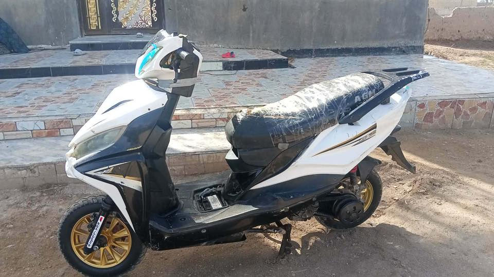 سكنس لبيع شغلله نكرت سلف كهربائيات شغاله فقط المحرك مفتوح رايده 100 الف مستعجل ع لبيع خابرني وتدلل ***********

‭0780 015 3423‬
