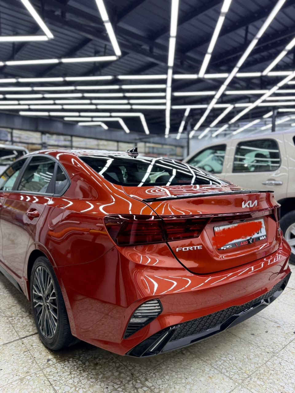 GT line 2023  ‎كيا فورتي
محرك 2000 دوش
ماشيه 18 الف
‎ضرر جاملغ ايسر ودعاميه مبدل فقط بدون شواصي وبدون لغود
✨✨✨✨
‎شاصي سليم دواخل سليم💯 
‎ايرباكات سليم 💯 
جديده السياره بمعنى الكلمه
سنويه جديده باسمي
كير + محرك مكفول 💫
 ✨✨✨
‎مواصفات GT line 👇
‎بصمة
فتحه
‎تشغيل عن بعد
ابواب بصمة
‎تبريد قطعه
‎ليد خلفي و امامي
‎لايتات زينون فرشة
‎شحن وايرليس Wireless
‎شاشة كبير
‎كاميرا
‎رادار امامي و خلفي
‎رادار جانبي
‎حساس 
‎ويل كب
‎بلاجكتور
‎تحكم ستيرن
‎تحديد السرعة
‎تحديد المسار
‎نظام سمارت
‎نظام SPORT🔥
توقف ذاتي 
صندوق بصمه وفتح ذكي

السعر 180 وبيه مجال
العنوان: حي الجامعه
للاتصال : ***********
