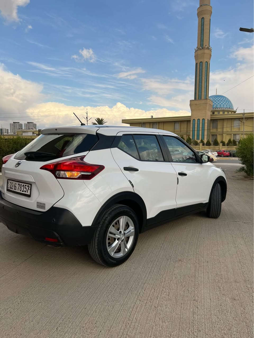 یسان کیکس
مواسەفات s
46میل رۆیە
3N1CP5BV0LL538979 رەقەم شانسی
یەک پارچە سـوغ و سی جی تعدیل.
ارباک شانی لای سەیاق و سوکان سیستەمە
هەموو شتی نویە
تەعویل غرامەی بە شەرت
سحر 121مةجال 
رسمي دةحم و رةقةم شانسي داندراية
*********** أربيل, العراق
