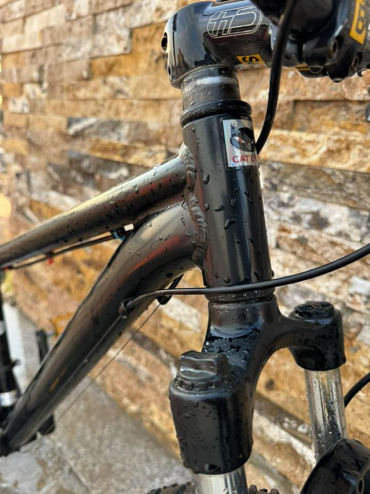 السلام عليكم ❤️
اللهم صلي على محمد وال محمد

متوفر دراجة جبلي ماركة CANNONDALE الأميركية ❤️🔥

حجم 27.5  فريم  رياضي عالي حلوة استعراضية 

سيت ((9*3))   التوس حديث 

بريكات هايدروليك تيكترو ❤️‍🔥

مدة سرج دبل ماركز zoom

دراجة مابيها اي نقص وين متريد طير بيها  ونظافة. 100%

سعرها 320 الف بيها مجال للجاد
توصيل موجود

مكاني بابل -***********
