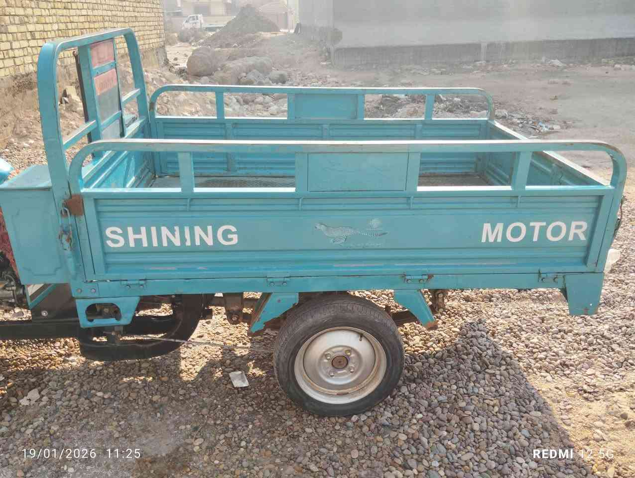 السلام عليكم ستوته دولفين موديل2021,
ستوته خير من الله مال جناي كهربائيات كله شغاله 
السعر 1400وبيه مجال حك جيه 
المكان حله ورديه خارج يم معمل ابو كيره 
رقم الهاتف ***********
