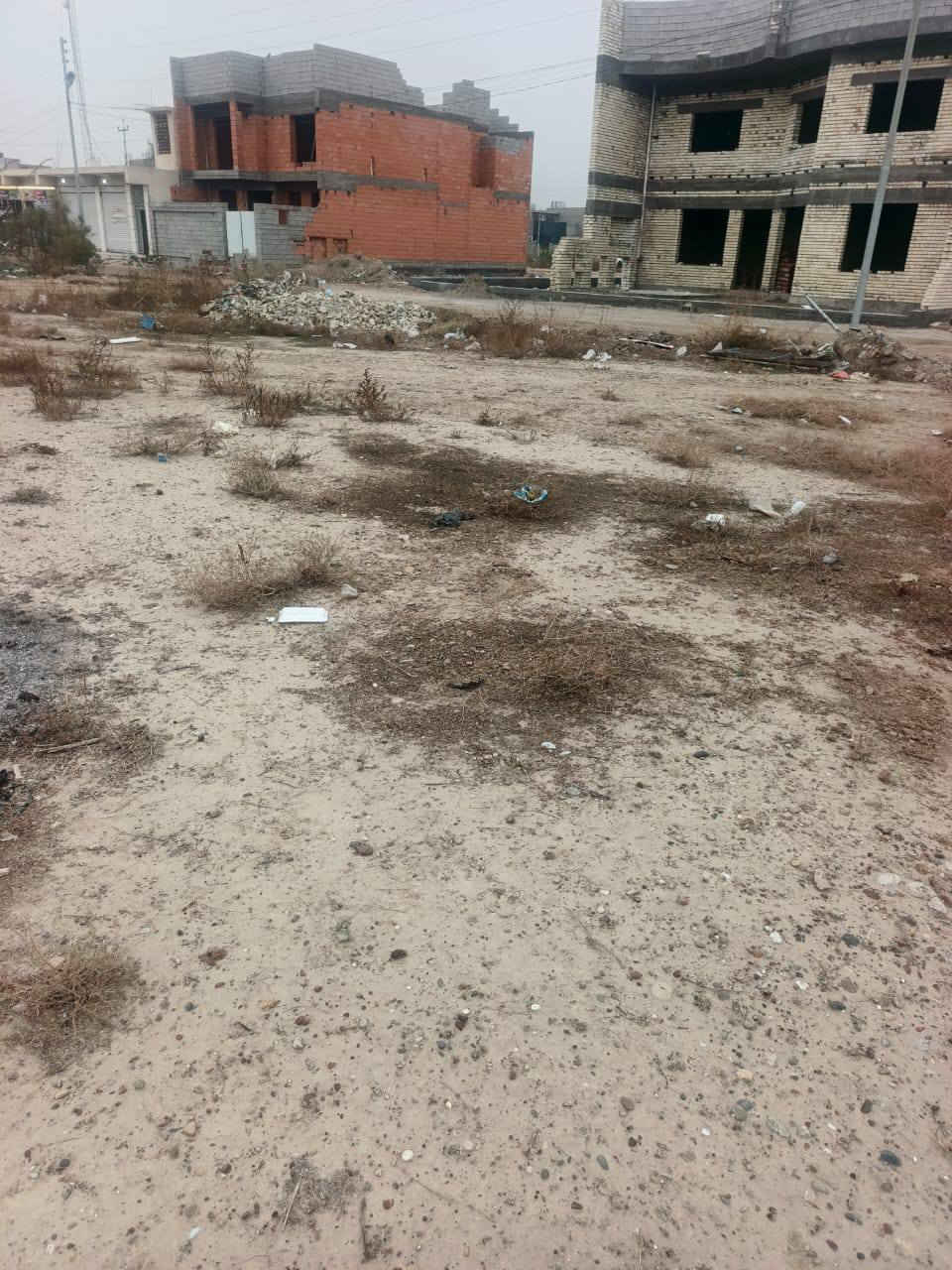 السلام عليكم
قطعة ارض زراعيه سند 25 للبيع  في حي الازدهار الاول مساحة الأرض 180م الواجهه 9 والنزال 20 بداية حي الازهار قرب اسواق حي الازدهار  للاستفسار الاتصال على الرقم ***********
