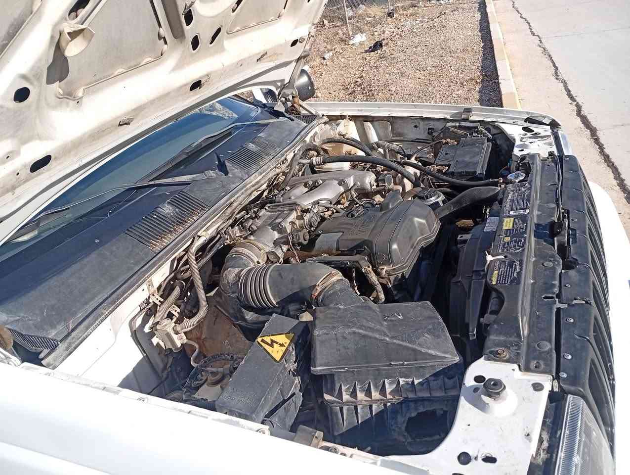 سيارة جيب شيروكي موديل 93 رقم سليمانيه مراوس حسب لقناعه ديالى خانقين رقم ***********
