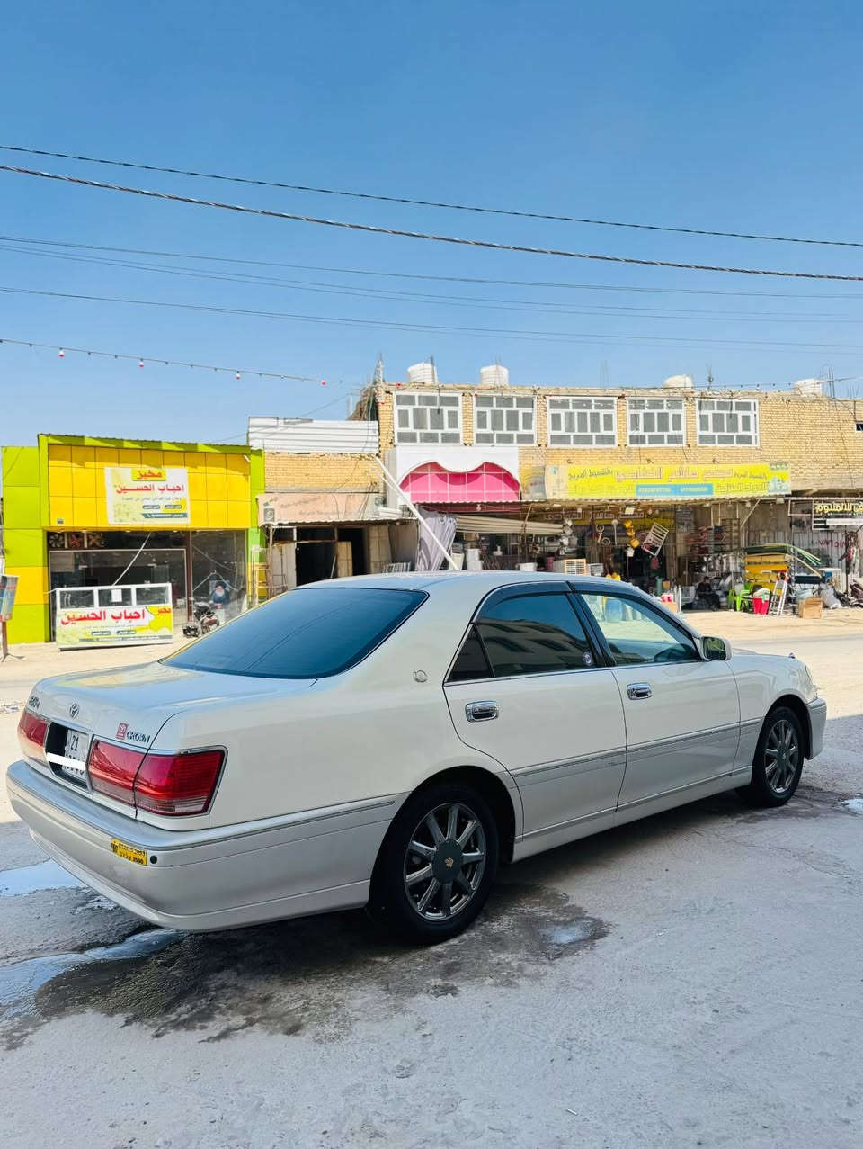السلام عليكم
تحيه طيبه  ملكه مديل 2002
جاهزه مكينه تخم تاير حداديه 
مفوله 3دكم كرستال جاهزه الأخر حبايه 
الشراي يتفضل الانتصال***********
