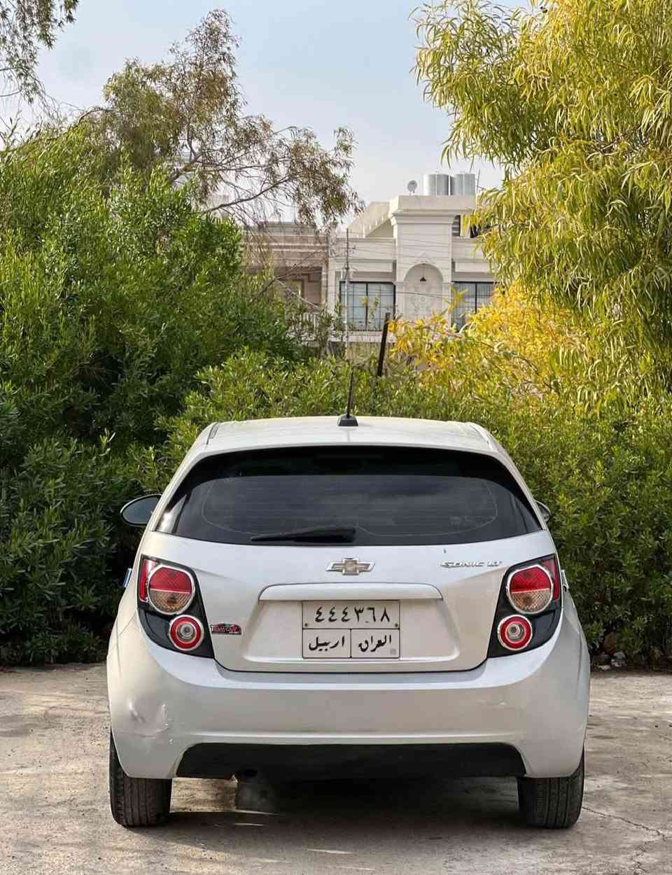 ئۆتۆمبێلی کشوفلیت سونیک2016...گێر تۆماتیک ...گێرو مەکینەو بەشەرت...جام کارەبای ... 2غەرامەی لەسەرە  ...قوفل مەرکەزی    1پارچەی  سبخ پشت و پێش کەپس چوار تایەی نوێ لەسەرە 
***********
69$نرخ مەجالی تێدایە أربيل, العراق
